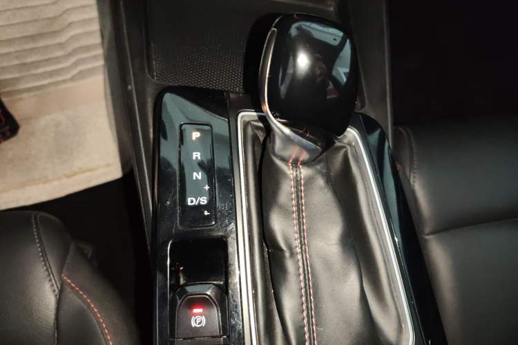 Used MG 5 2023 180 DVVT CVT Luxury Edition