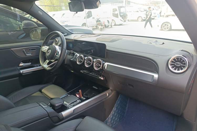 Used Mercedes-Benz EQB 2022 EQB 350 4MATIC
