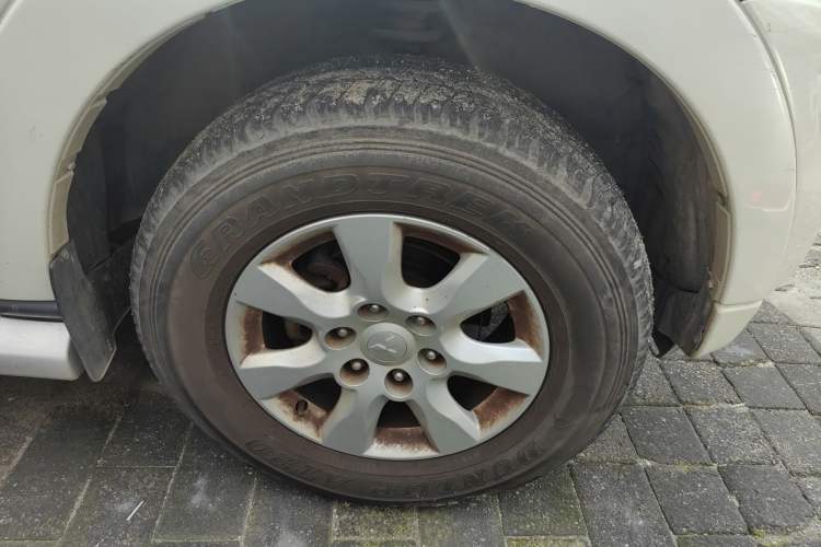 Used Mitsubishi Pajero 2015 3.0L Automatic Luxury Version China V Standard Exterior 7