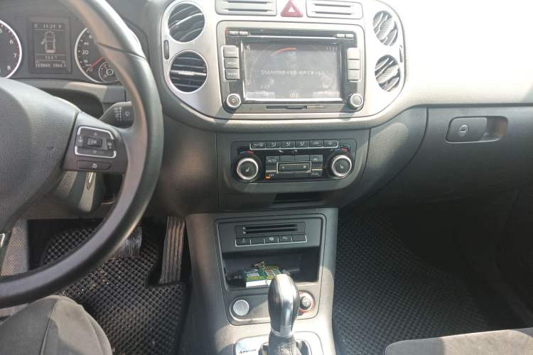 Used Volkswagen Tiguan 2012 2.0 TSI Automatic All-Wheel Drive Flagship Edition
