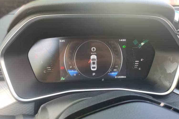 Used Geely Auto Preface 2023 2.0TD Luxury Version Instrument Cluster