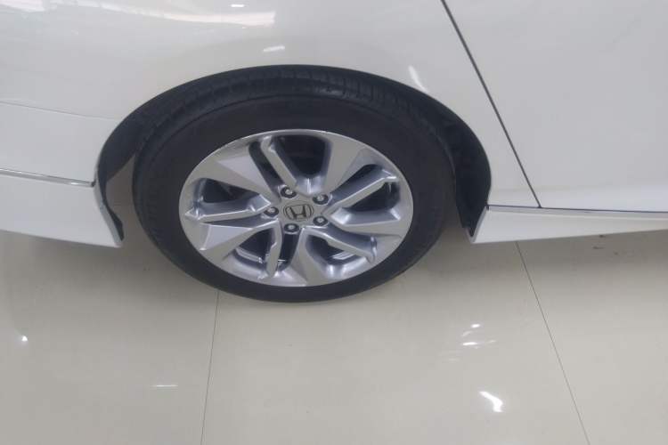 Used Honda Accord 2018 260TURBO Elite Edition China VI Right Rear Wheel Hub