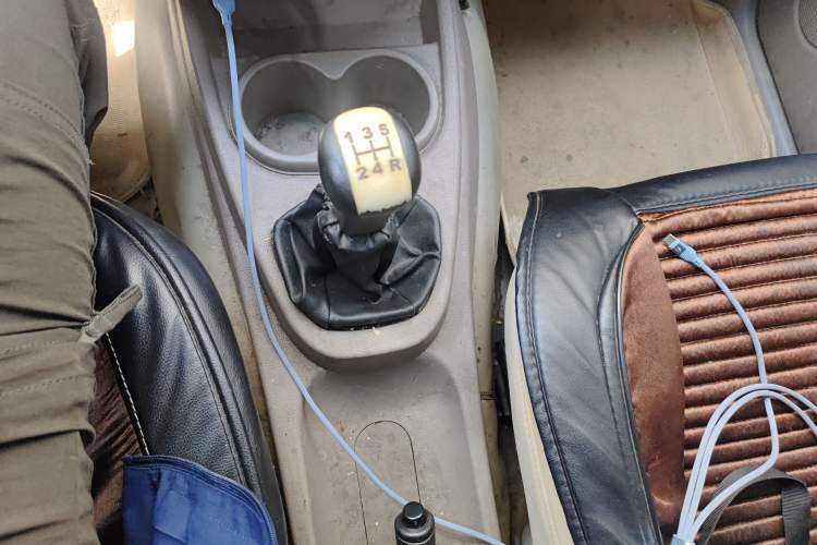 Used Wuling Hongguang 2014 1.2L Standard Model China IV