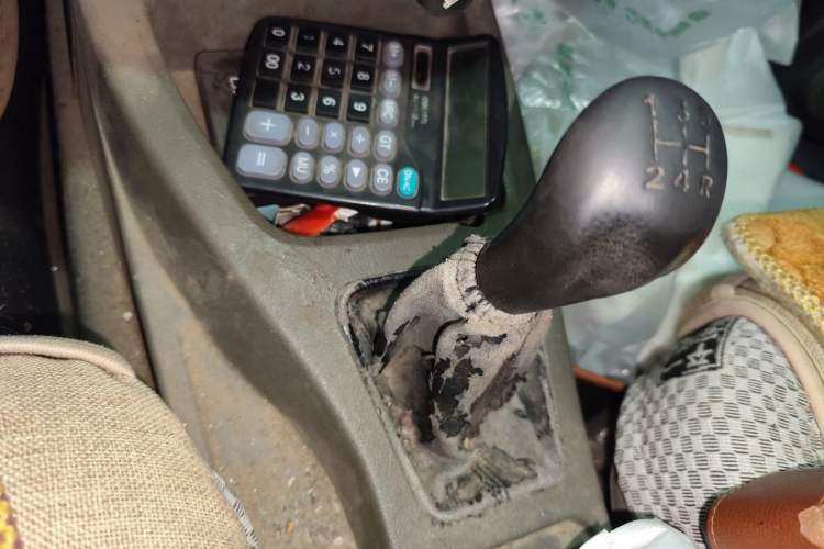 Used Wuling Rongguang V 2016 1.2L Practical Version
