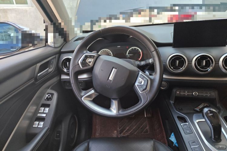 Used Wey VV6 2018 2.0T Two-Wheel-Drive Ultra-Luxury Version China V Standard
