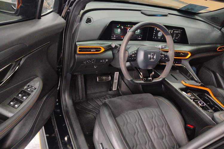 Used Changan UNI-T 2022 1.5T Sport Edition Premium Version
