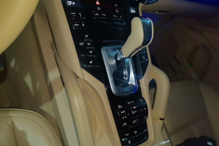 Used Porsche Cayenne 2015 Cayenne 3.0T
