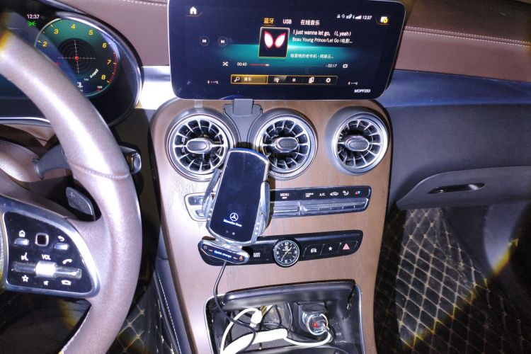 Used Mercedes-Benz GLC 2021 GLC 260 L 4MATIC Luxury Model Audio And AC Panel