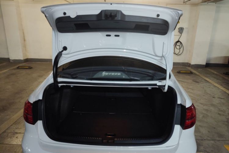 Used Volkswagen Sagitar 2018 1.6L Automatic Comfort Model
