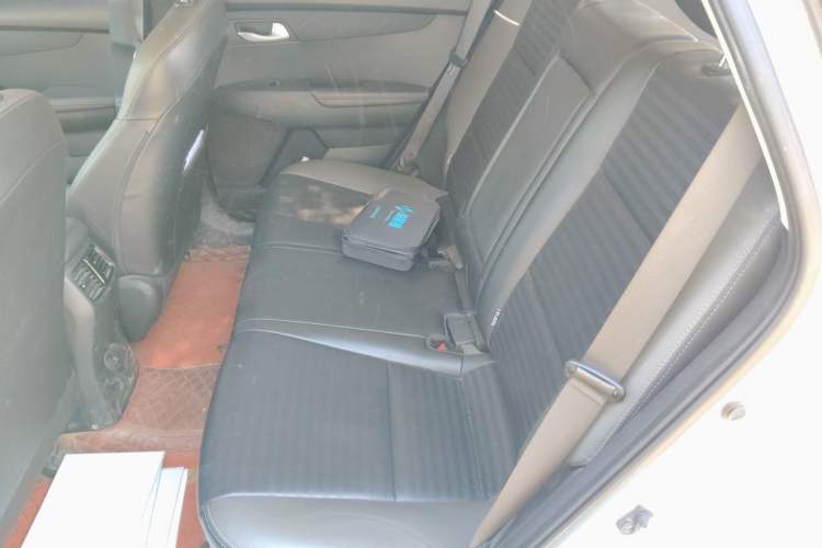 Used Kia Sportage R 2019 2.0L Automatic Smart Luxury Edition Left Rear Seat