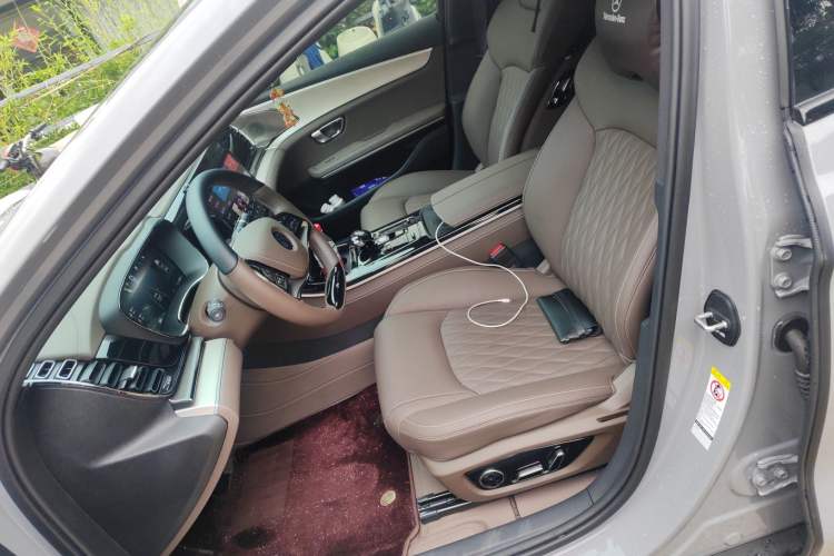 Used BYD Han 2025 DM-i 125KM Prestige Model
