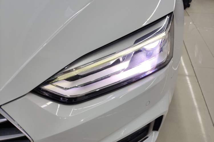 Used Audi A5 2017 Coupe 40 TFSI Fashion Model
