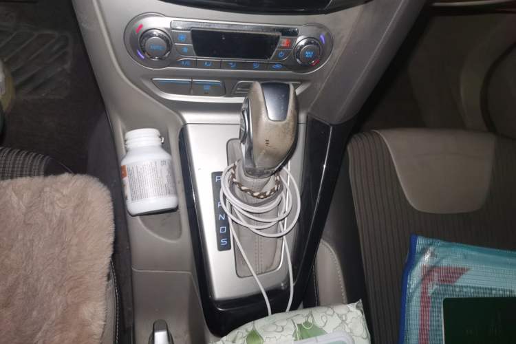 Used Ford Focus 2012 Hatchback 1.6L Automatic Fashion Edition
