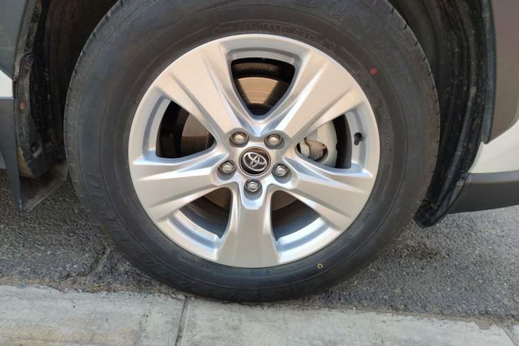 Used Toyota RAV4 2024 2.0L CVT Two-Wheel Drive Urban Edition