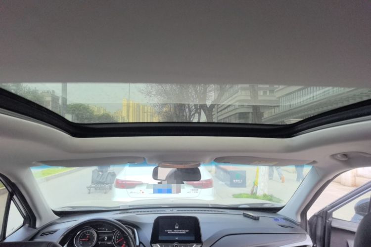 Used Chevrolet Orlando 2019 530T Automatic Mickey Custom Edition (5+2 Seats) – China VI Standard Headliner