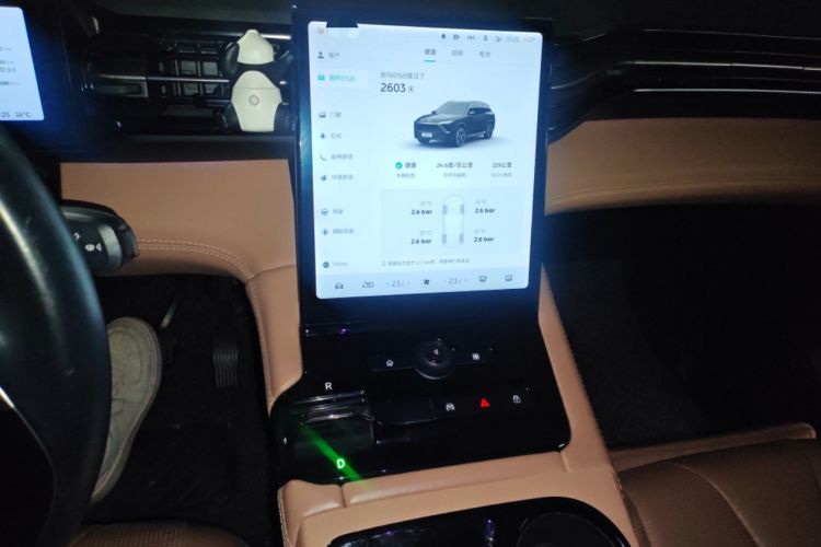 Used Nio ES8 2018 355 km Base Version 7-Seater Edition