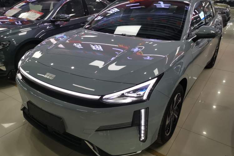 Used Geely Galaxy L6 2025 EM-i 140km Explorer+ Edition