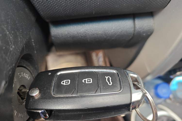 Used CHANGAN CX20 2014 1.4L Manual Sport Version China IV Standard
