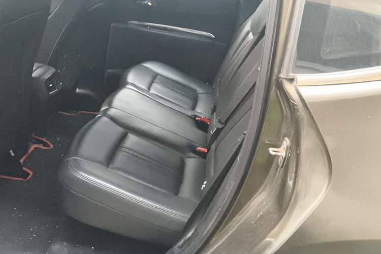 Used Peugeot 3008 2013 2.0L Automatic Trend Edition Left Rear Seat