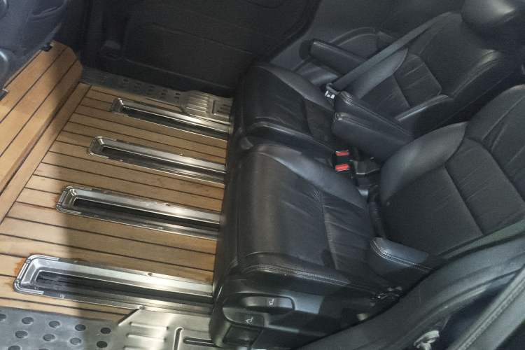 Used Honda Odyssey 2015 Updated Version 2.4L Smart Edition