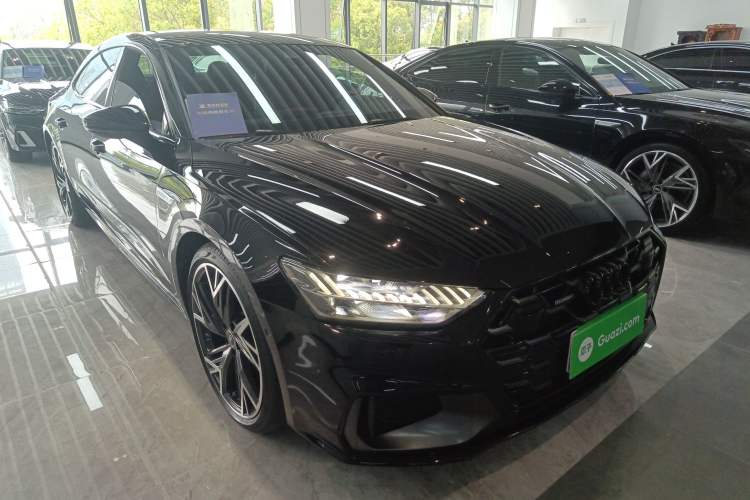 Used Audi A7L 2024 45 TFSI quattro Black Warrior Edition Front Right 45 Deg