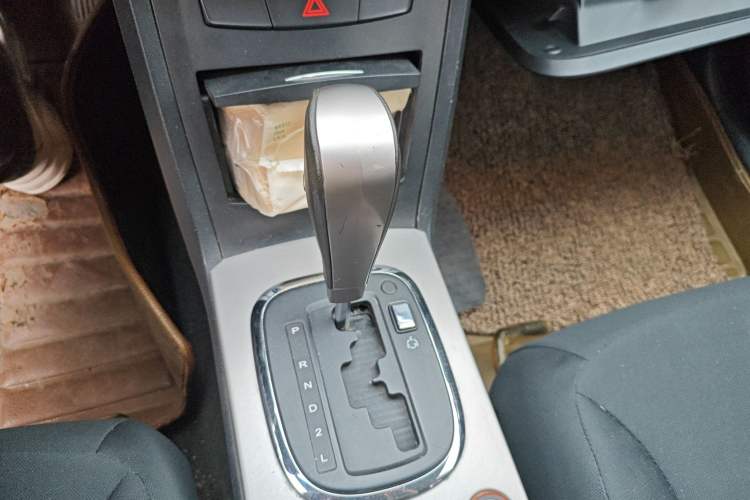 Used Roewe 350 2013 350S 1.5L Automatic Xunda Edition
