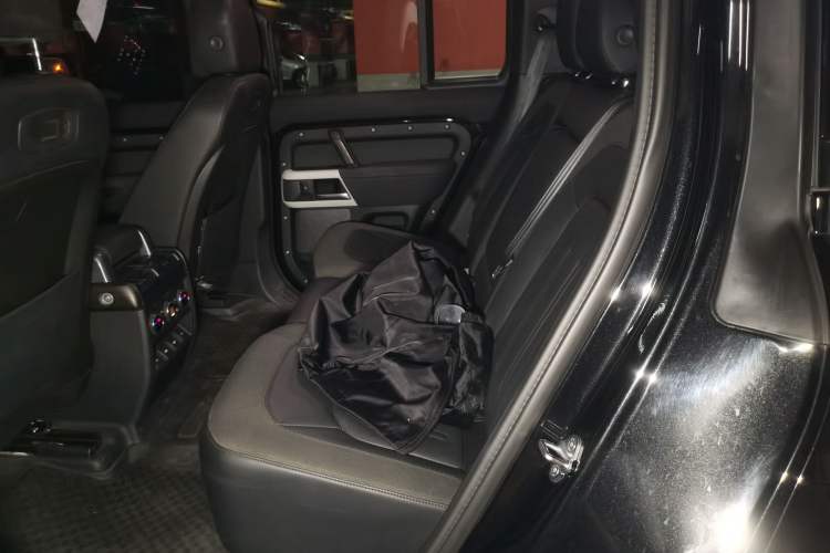 Used Land Rover Defender 2020 110 P400 SE Left Rear Seat