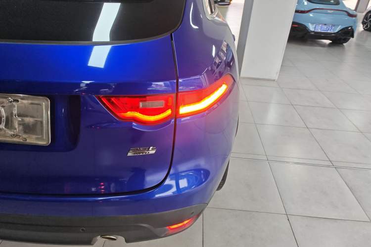 Used Jaguar F-PACE 2019 2.0T Four-Wheel Drive Urban Luxury Edition