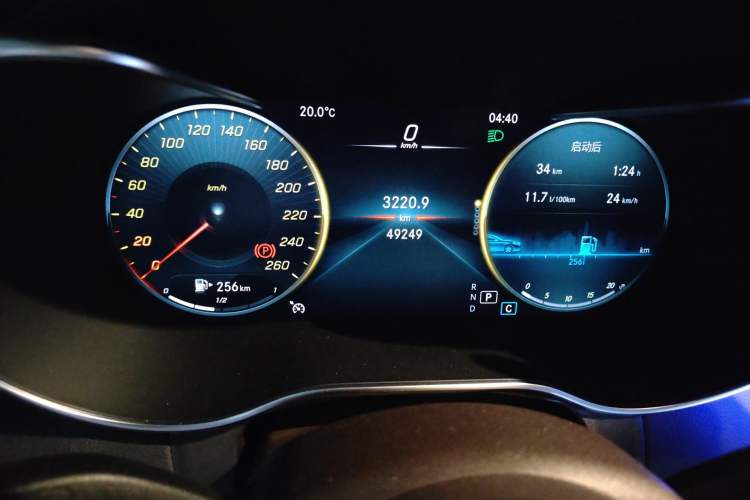 Used Mercedes-Benz GLC 2020 Facelifted GLC 260 L 4MATIC Dynamic Edition Odometer Close Up