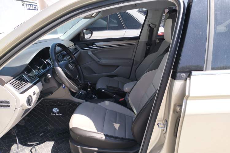 Used Volkswagen Bora 2016 1.6L Manual Comfort Model