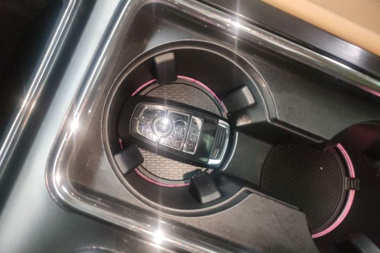 Used Lincoln Corsair 2022 2.0T Two-Wheel Drive Luxury Edition