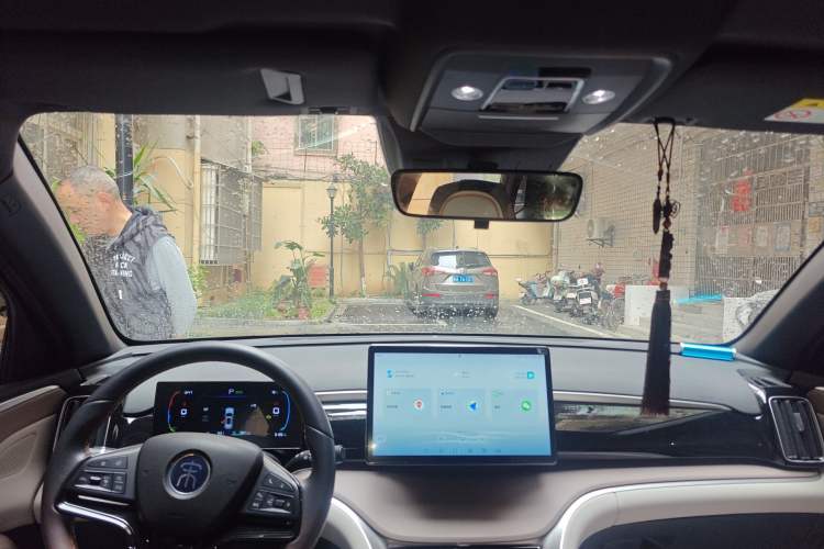 Used BYD Song Pro New Energy 2023 Champion Edition DM-i 71KM Beyond Model Headliner