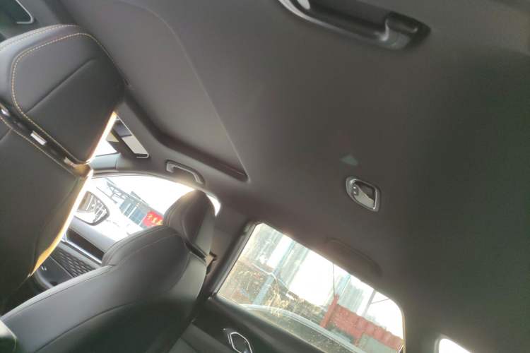 Used Geely Auto Coolray 2025 Bin Yue L 1.5T DCT Starlight Edition
