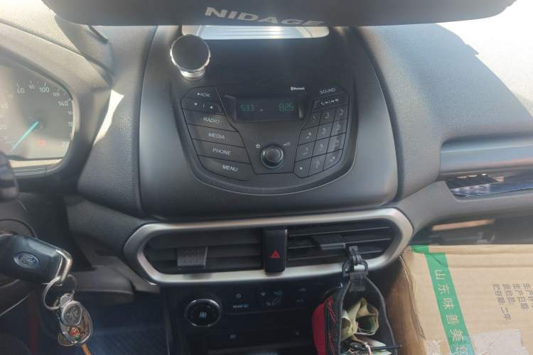 Used Ford EcoSport 2018 1.5L Automatic Elite Edition Audio And AC Panel