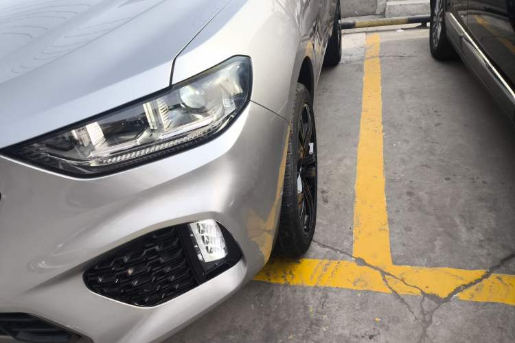 Used Wey VV5 2017 2.0T Flagship Edition
