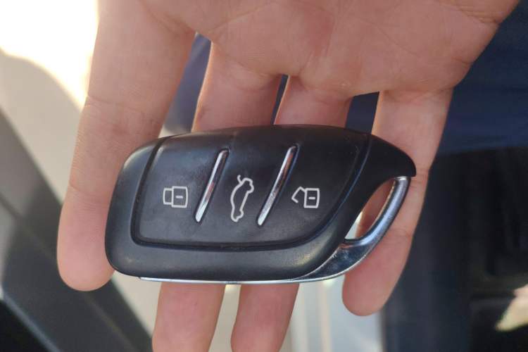 Used Roewe i5 2020 1.5L Automatic 4G Connect Luxury Flagship Edition