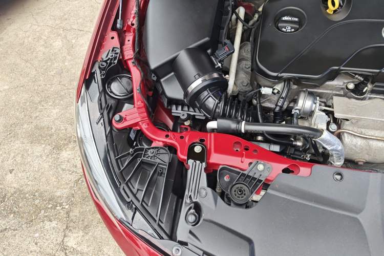 Used Buick Regal 2019 20T Elite Version China VI Standard Right Front Headlight