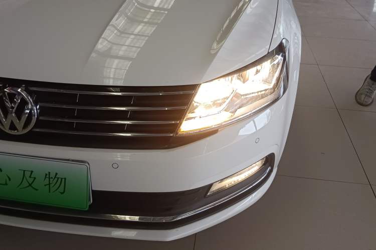 Used Volkswagen Lavida 2015 1.6L Automatic Comfort Edition