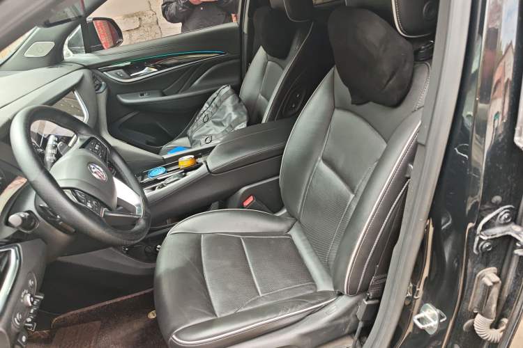 Used Buick Enclave 2022 652T 4x4 Prestige Flagship 6-Seater Left Front Seat