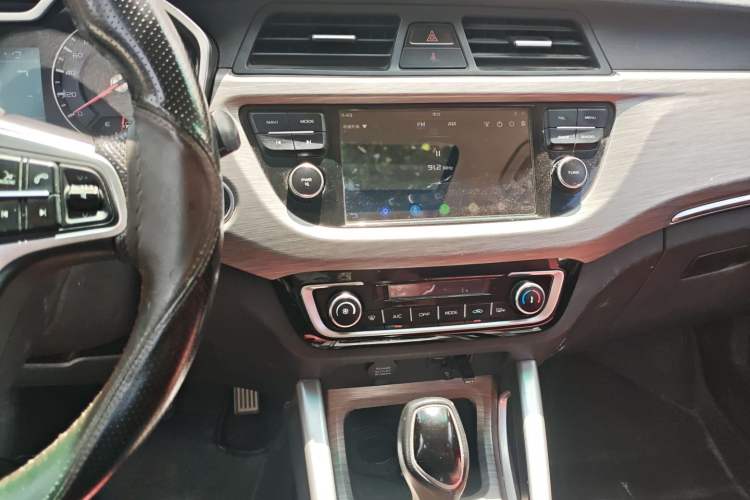 Used Geely Auto Vision X3 2017 1.5L Automatic Luxury Model
