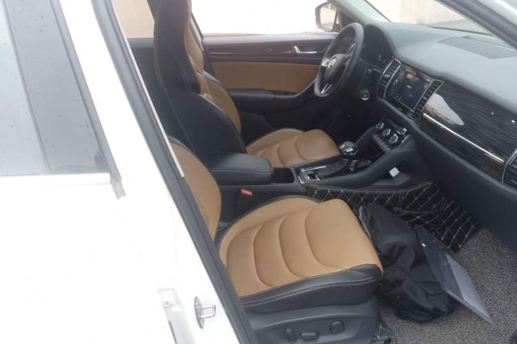 Used Skoda Kodiaq GT 2019 TSI330 Two-Wheel-Drive Luxury Edition China VI Standard
