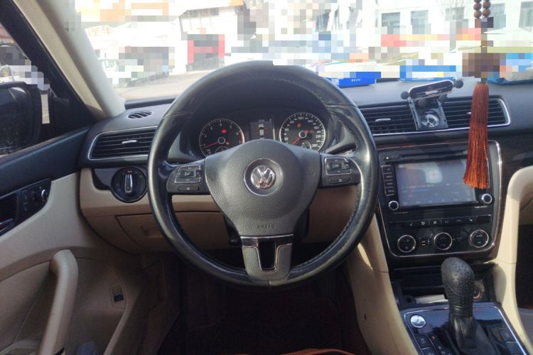 Used Volkswagen Passat 2014 1.8TSI DSG Prestige Edition
