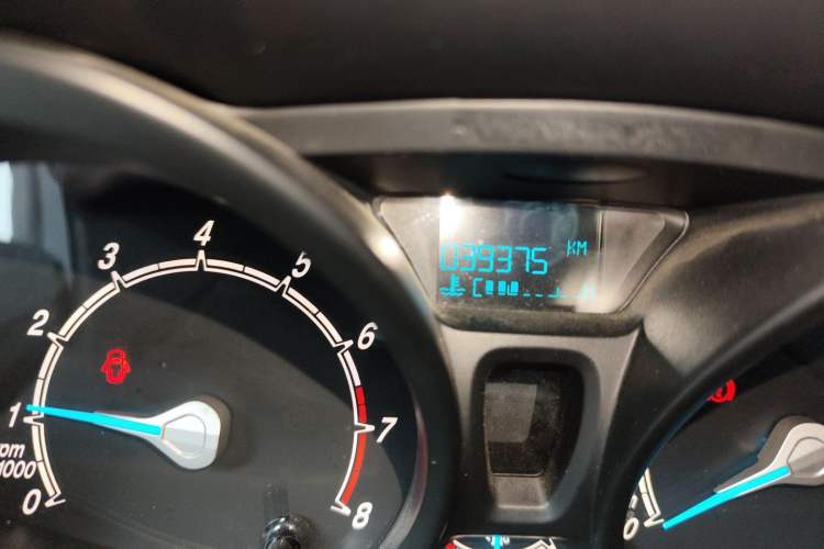 Used Ford Fiesta 2013 Hatchback 1.5L Manual Fashion Edition
