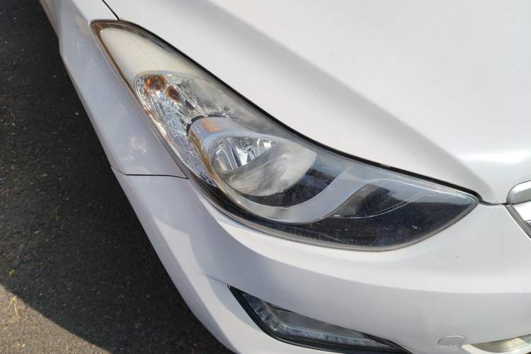 Used Hyundai Elantra (5th Generation / Langdong) 2015 1.6L Automatic Leading Model