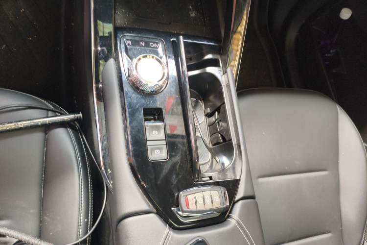 Used Haval H6 2024 1.5T Two-Wheel-Drive Classic Edition