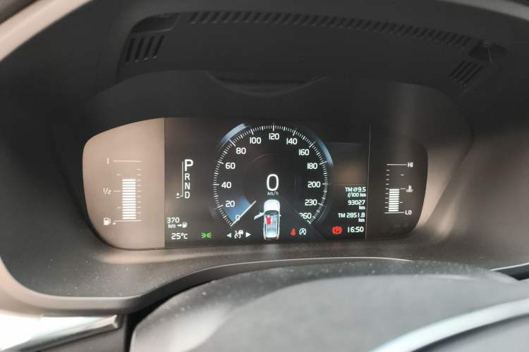 Used Volvo XC60 2021 T5 4x4 Smart Luxury Edition