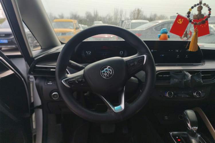 Used Buick GL6 2021 323T Mild Hybrid Connect Prestige Model