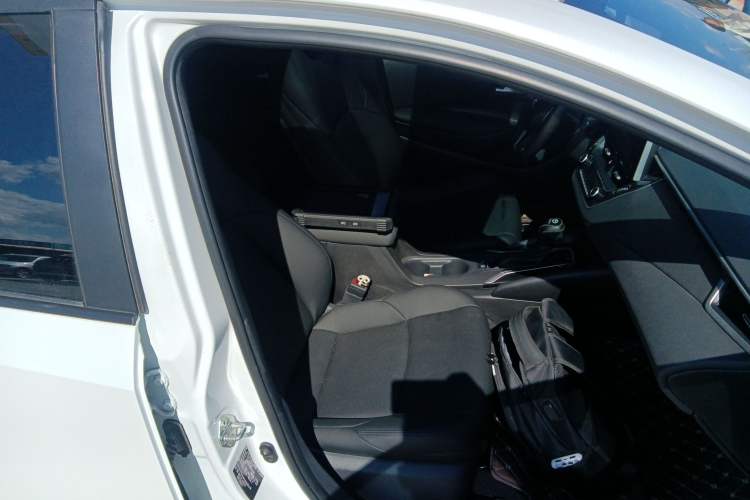 Used Toyota Levin 2021 185T CVT Luxury Edition Right Front Seat