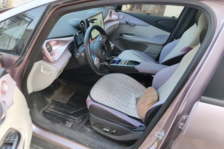 Used BYD Dolphin 2023 420 km Fashion Edition