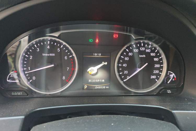 Used Geely Auto Emgrand GT 2015 1.8T Comfort Model Instrument Cluster